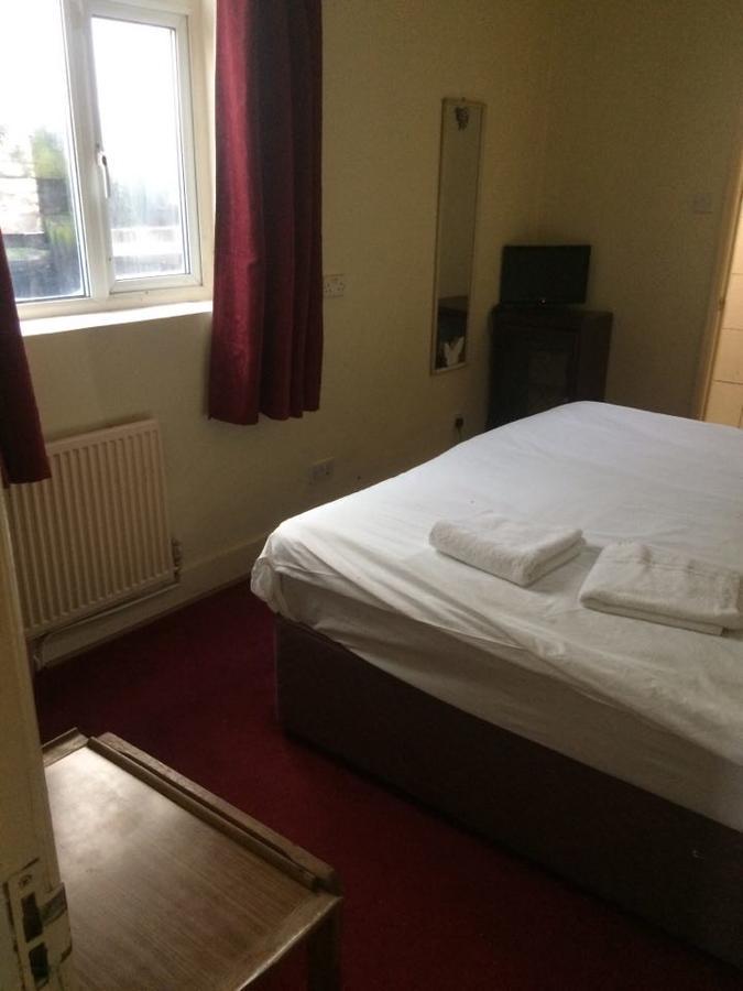 Harrow Bed & Breakfast ハーロウ エクステリア 写真