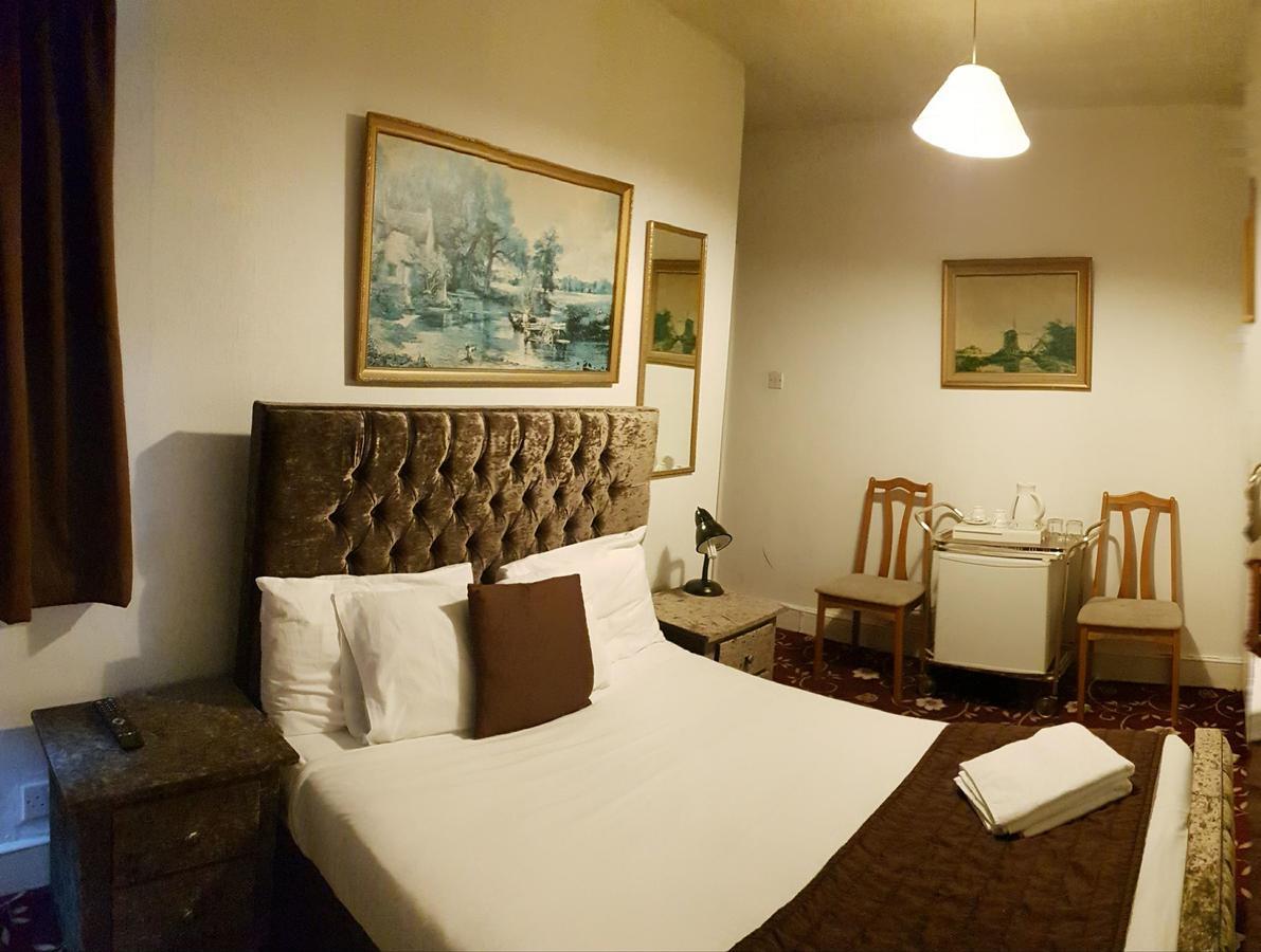 Harrow Bed & Breakfast ハーロウ エクステリア 写真